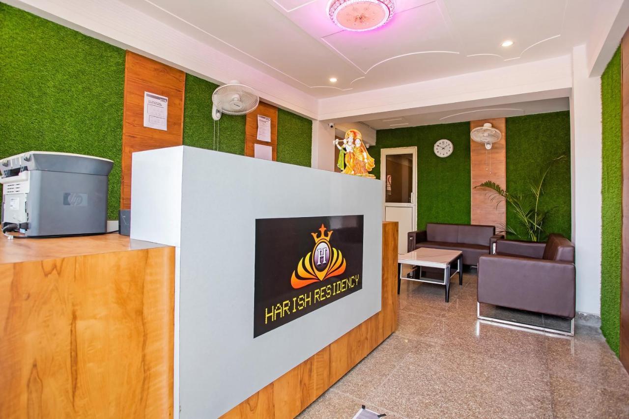 فندق Capital O Harish Residency غورغاون المظهر الخارجي الصورة